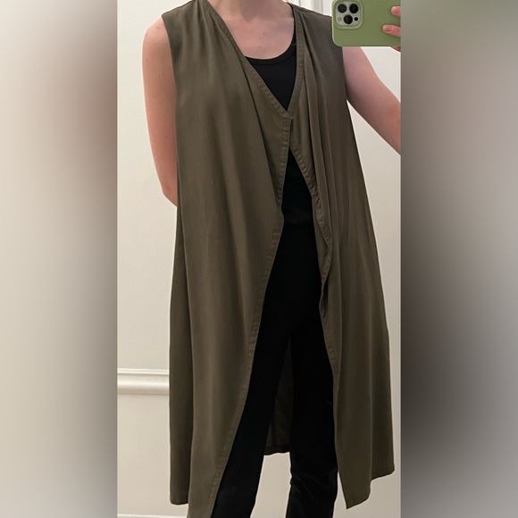 Sisley (Benetton Group) 100% lyocell open front olive green midi vest size US 4 - Picture 2 of 12